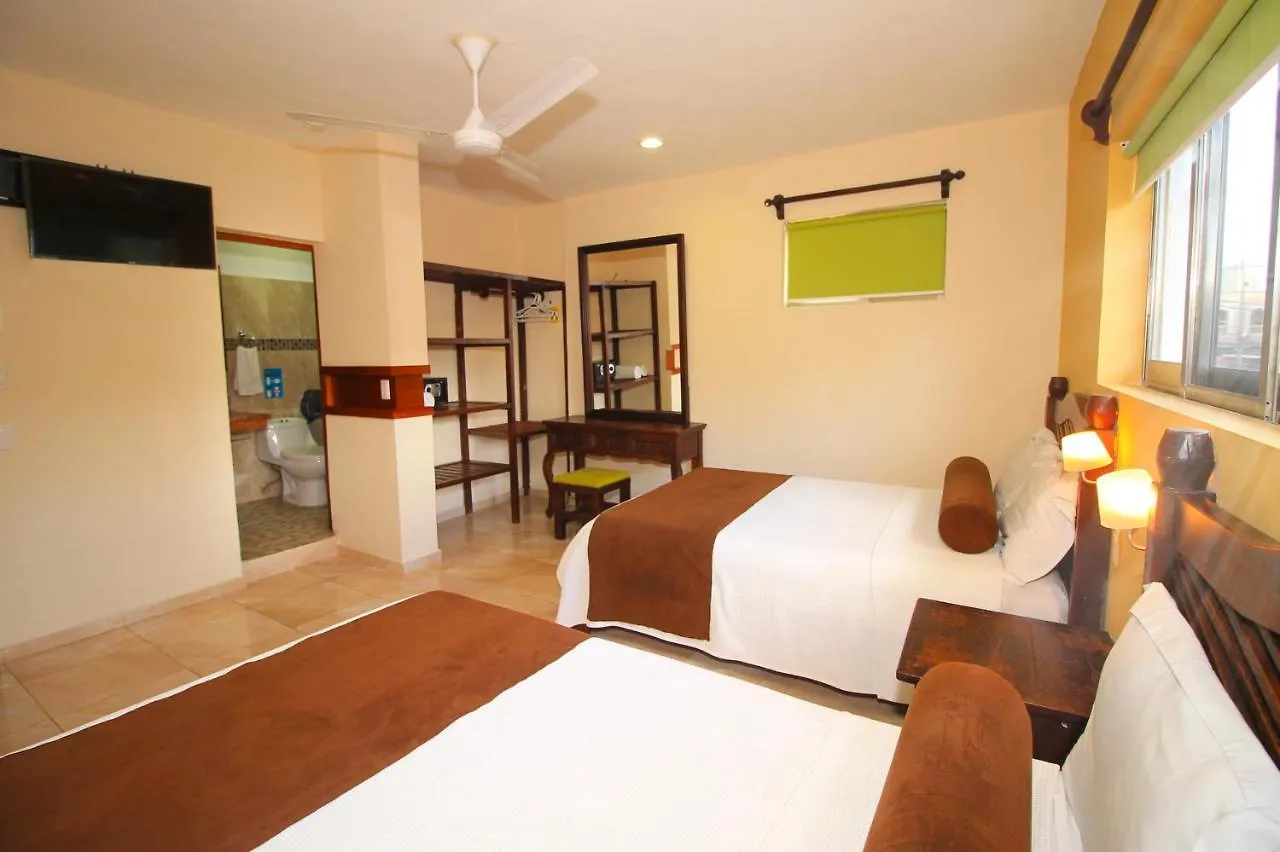Papagayo Hotel Boutique Playa del Carmen